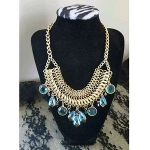 Fashion necklace with simulated aquamarine beads